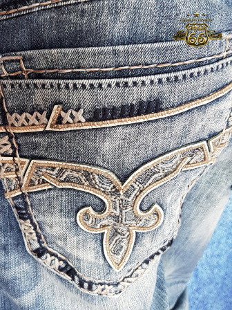 Herren-Jeans Rock-Revival-Schweiz Linedancer Biker, Affliction-Schweiz 
Rebel-Spirit-Schweiz Harley Indian Victory Biker-Mode 
Rocker-Mode Linedanc-mode line-dance-jeans jeans-mit-weissen-naehten 
american-fashion western-store OBERBUEREN Uzwil  st-gallen 
bischofszell wil ostschweiz jeans-laden-store-shop